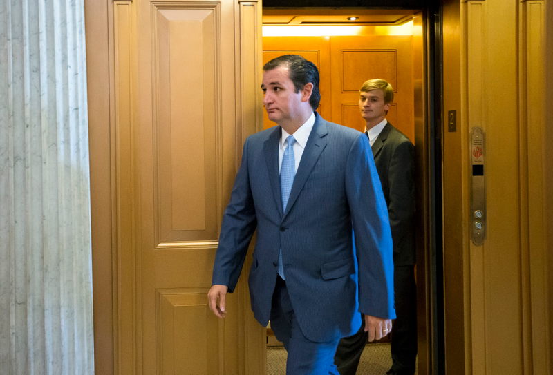 Illustration for article titled Ted Cruz Doesn't Know What to Do With His Arms